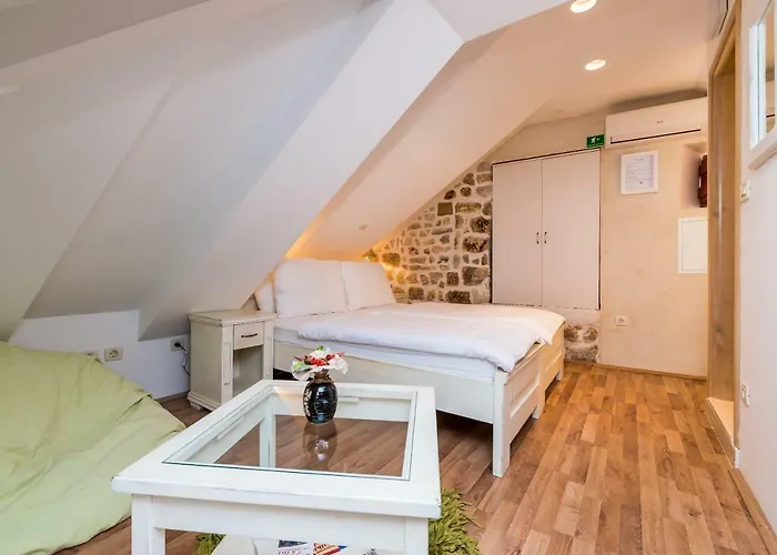 Historical Old Town דירה