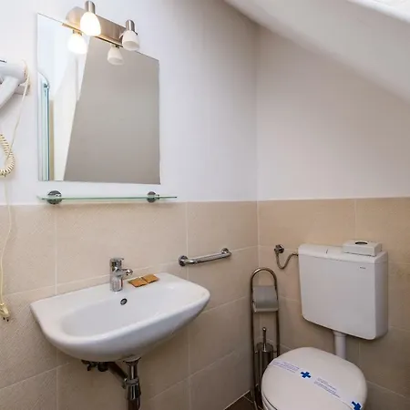 Historical Old Town Apartment *